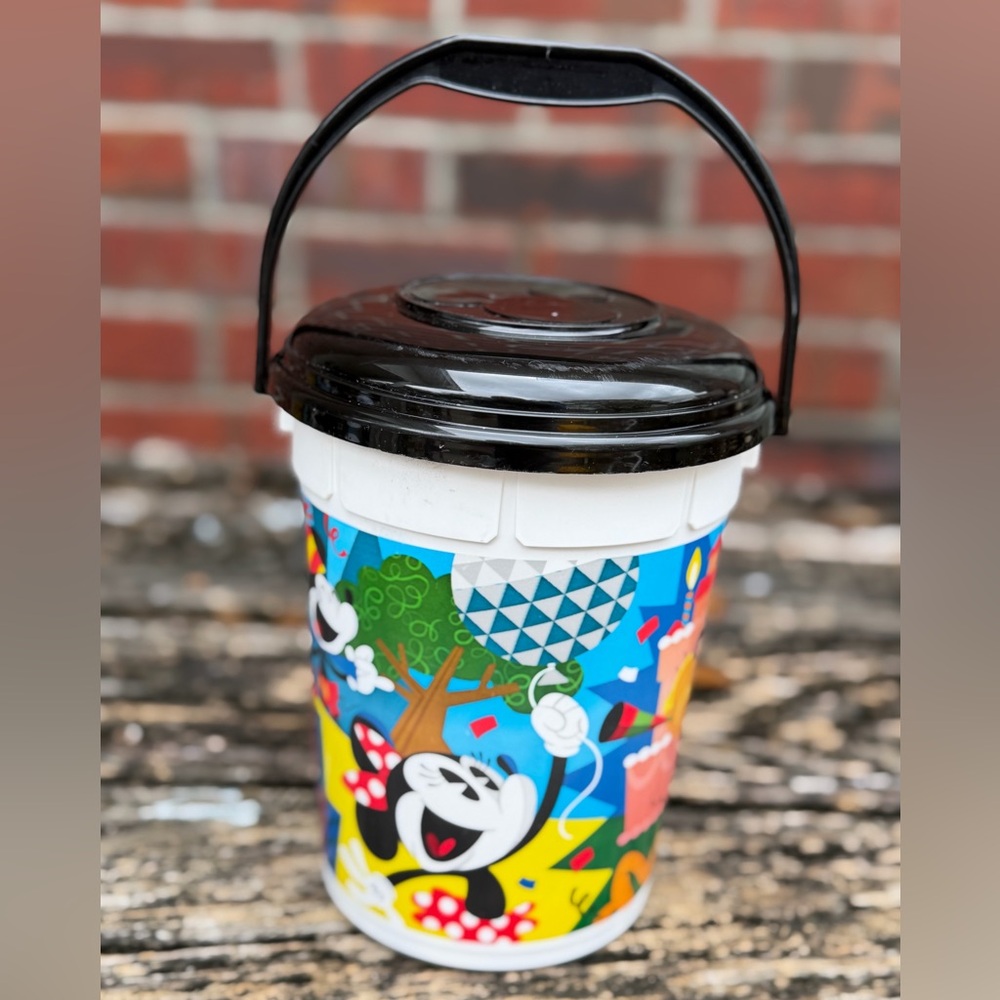 Whirley Drinkworks Colorful Disney Mickey & Minnie Mouse Popcorn Bucket M8